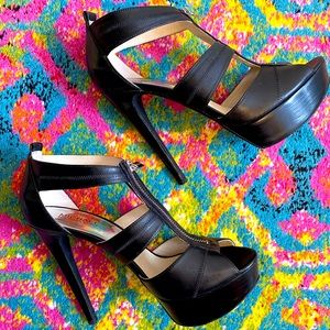 Leather platform heels with front zip closure, open toe, stiletto heal